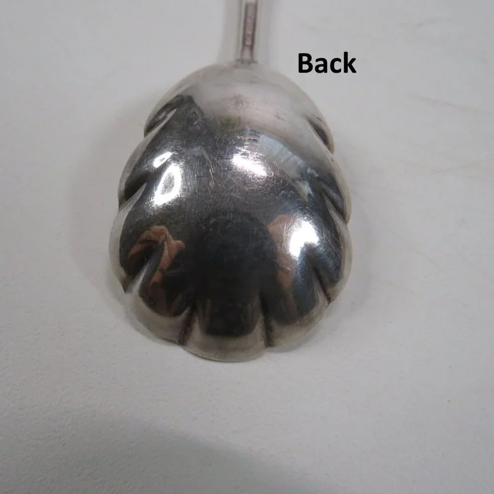 Centennial Shell Sugar Spoon 1847 Rogers Bros Silver Plated
